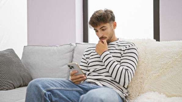 sms ou whatsapp em massa?